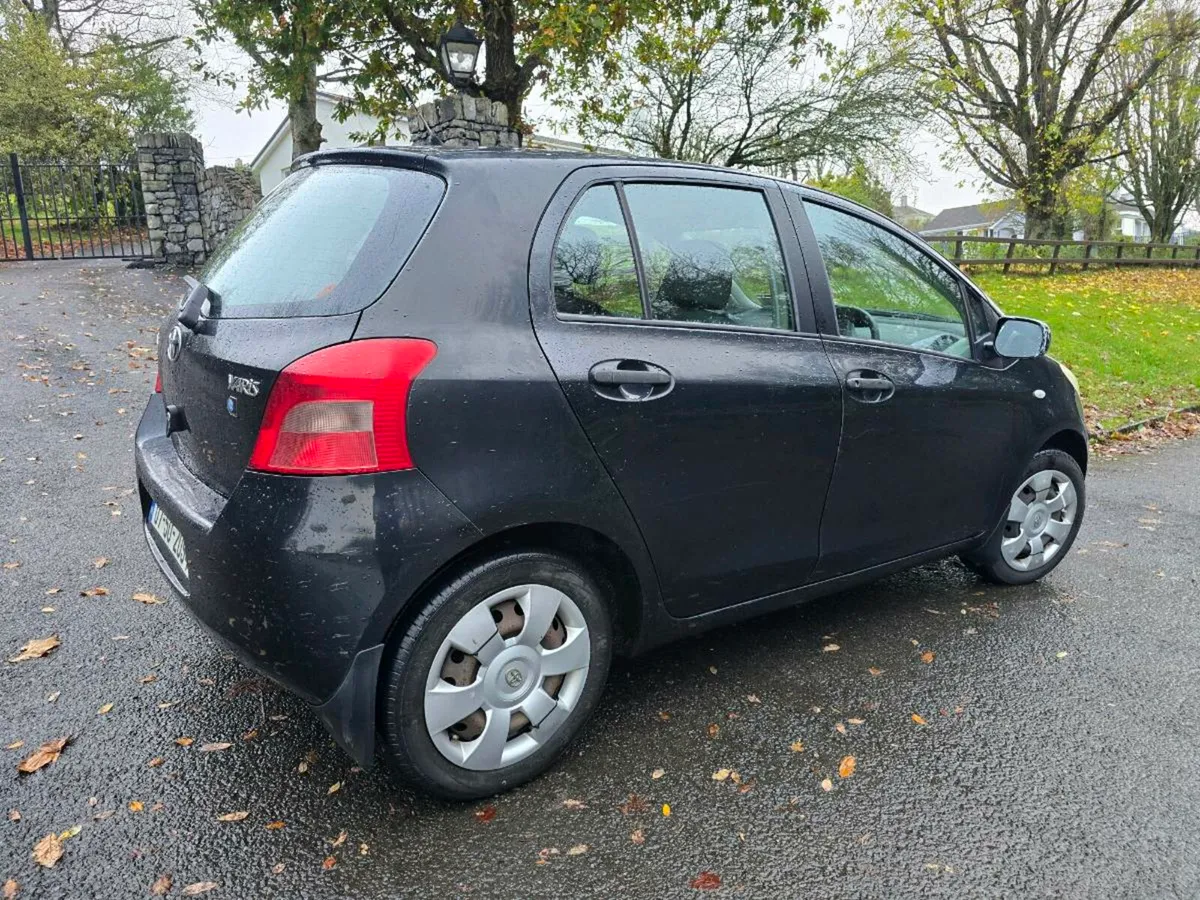 2007 Toyota Yaris - Image 3