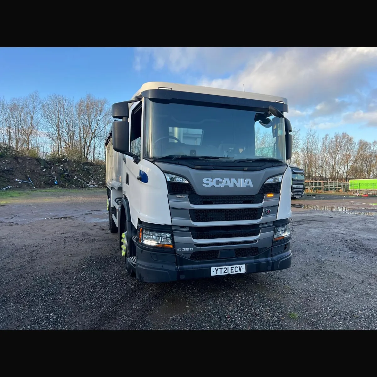 2021 Scania 6 Wheel Tar Tipper - Image 2