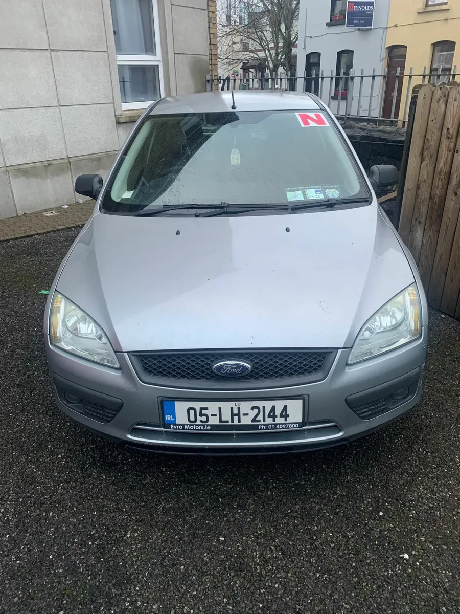 Ford Focus 2005 - Image 2