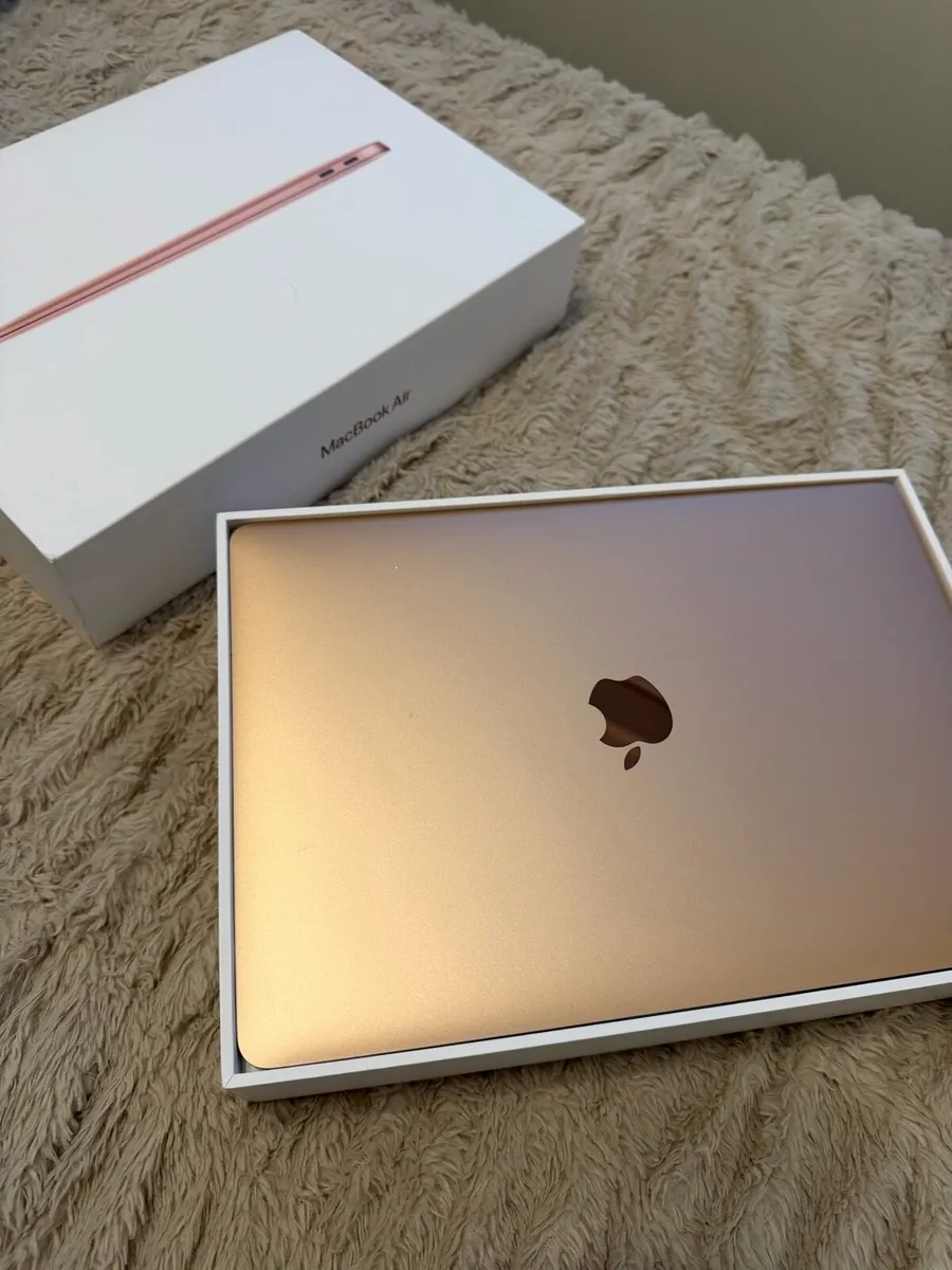 2020 Apple MacBook Air Retina 13inch 512GB SSD - Image 1