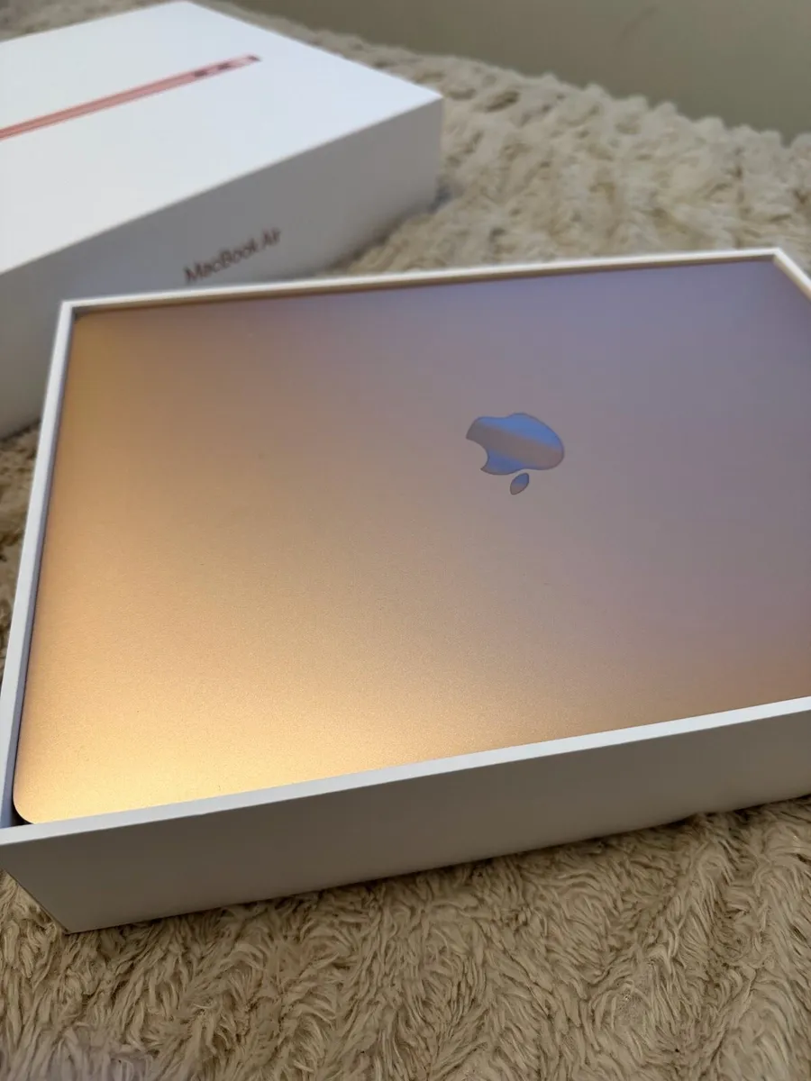 2020 Apple MacBook Air Retina 13inch 512GB SSD - Image 3