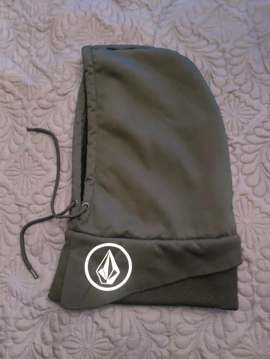 Volcom Fur lined balaclava New - Image 3