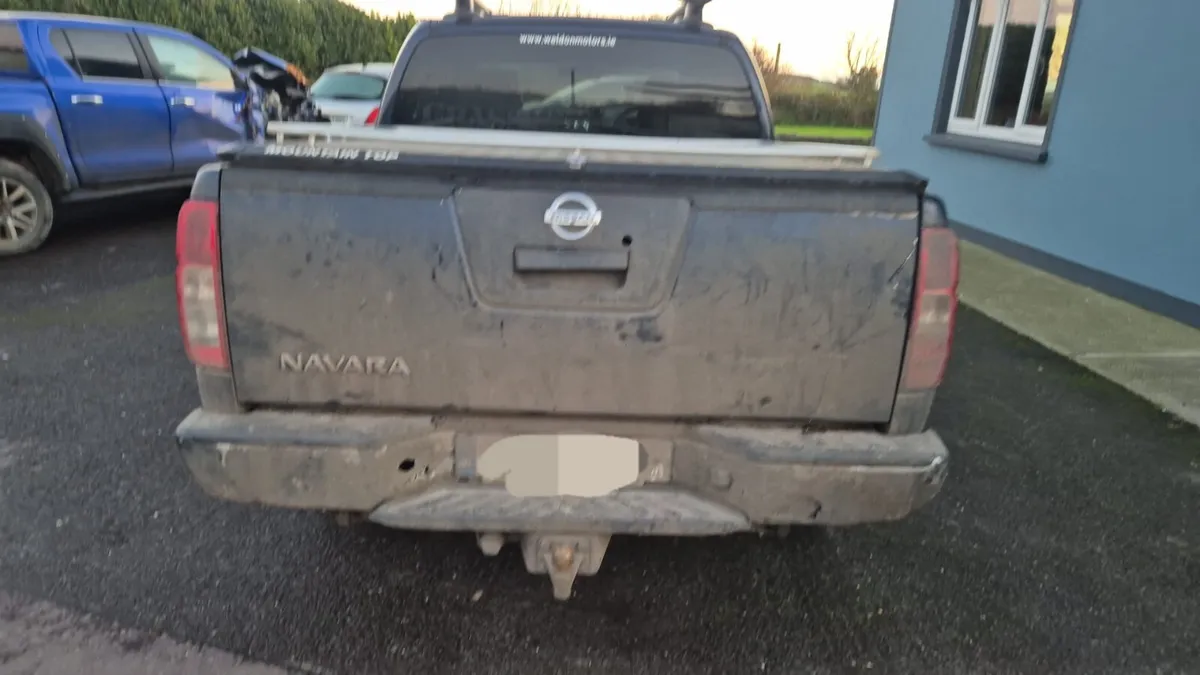 2012 NISSAN NAVARA D40 COMPLETE JEEP FOR BREAKEING - Image 2