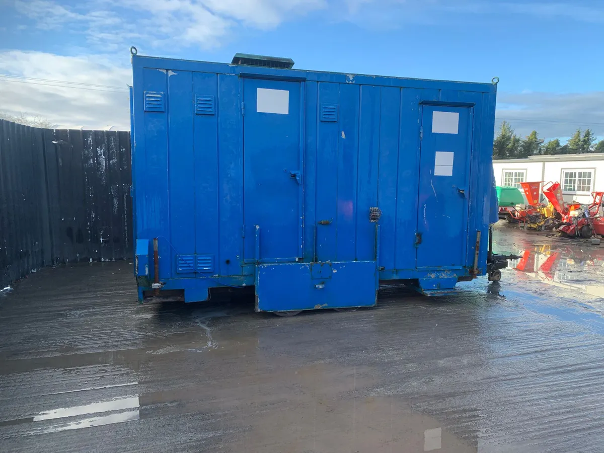 Towable Welfare Unit – Toilet & Canteen - Image 2