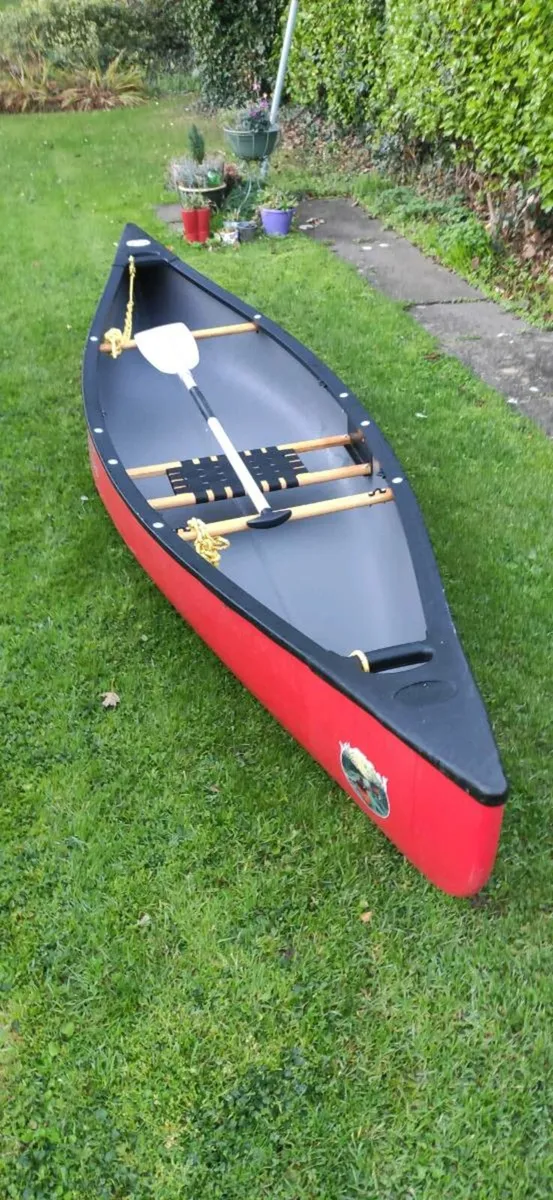 Canadian canoe - Image 1