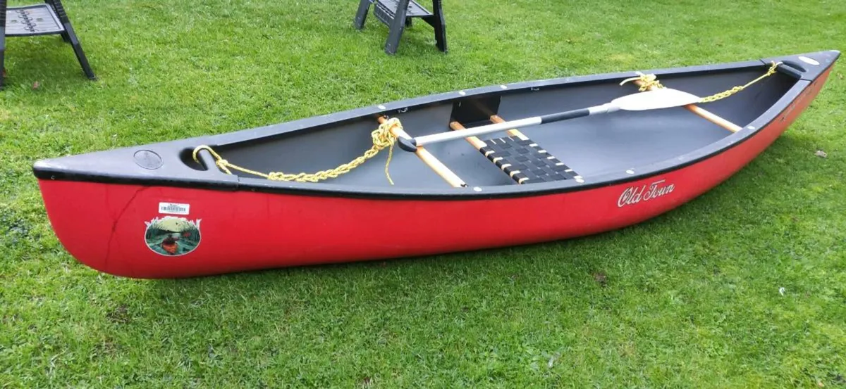 Canadian canoe - Image 3