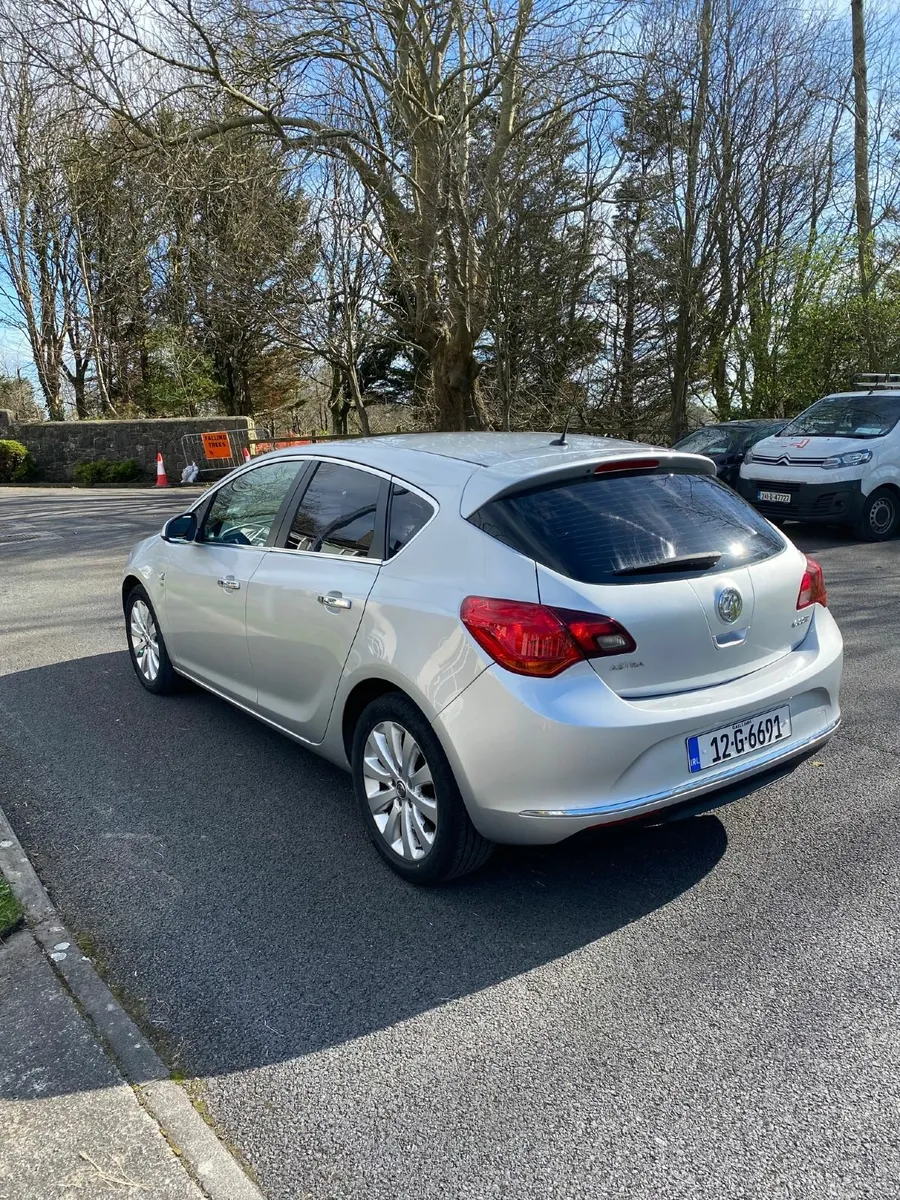 Vauxhall Astra 1.7L Diesel, New NCT - Image 2