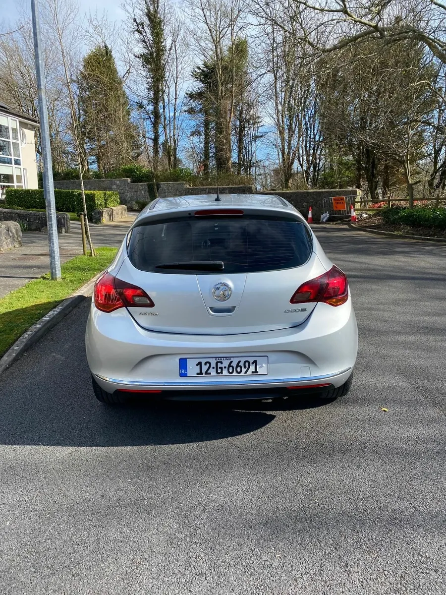 Vauxhall Astra 1.7L Diesel, New NCT - Image 3