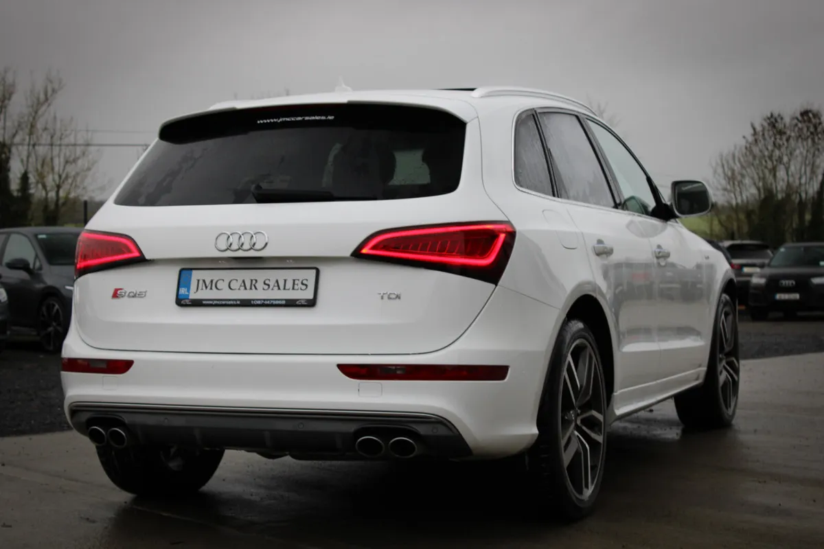 STUNNING 2016 AUDI SQ5 3.0L QUATRRO - Image 4