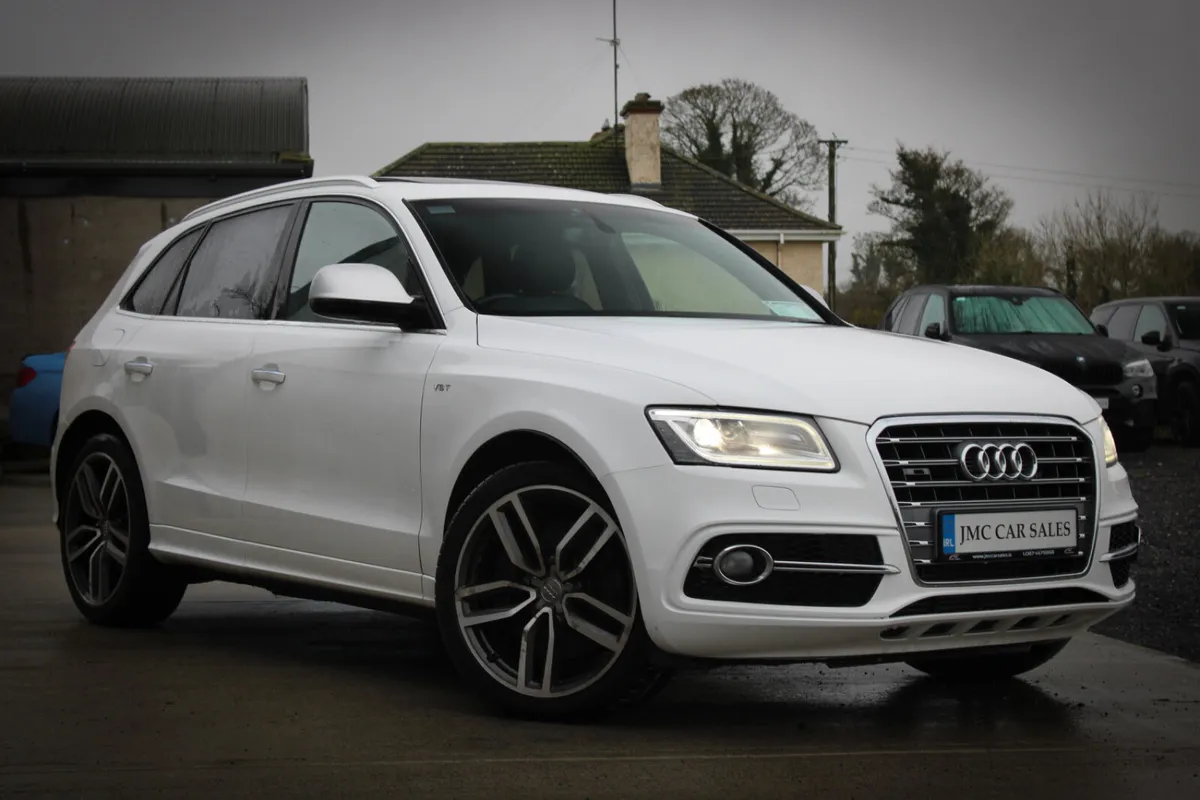 STUNNING 2016 AUDI SQ5 3.0L QUATRRO - Image 3
