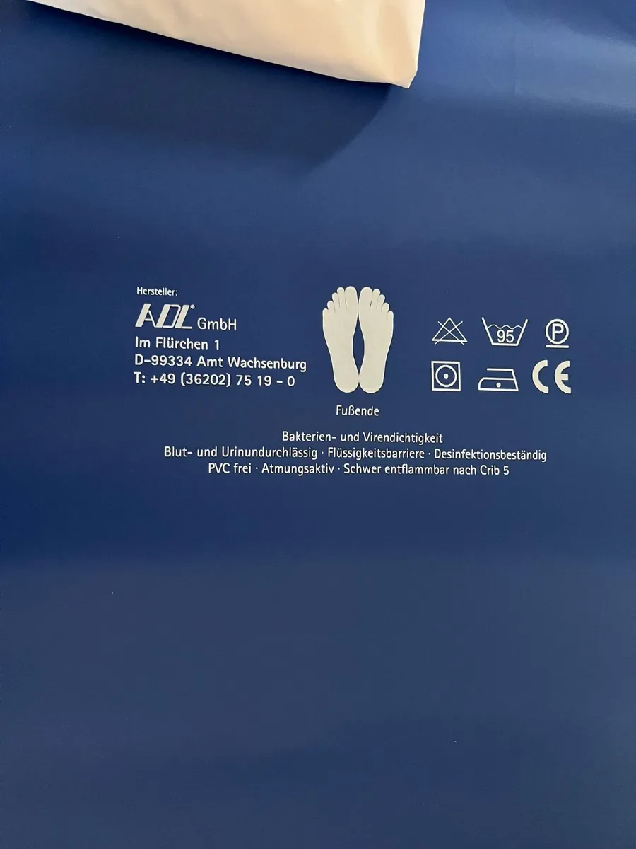 Hospital bed - Image 3