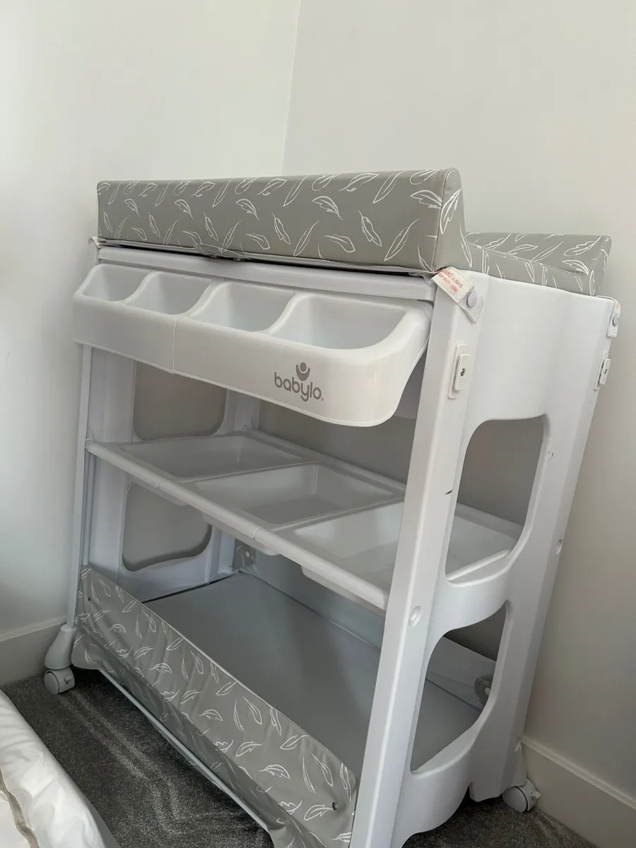 Baby activity jumper, gravity bouncer - Image 2