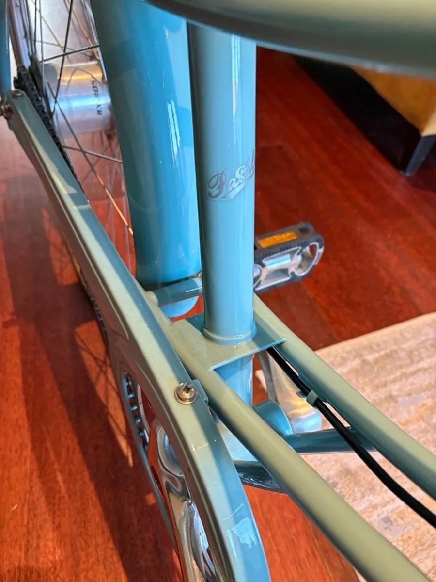 Pashley ladies bike - Image 4