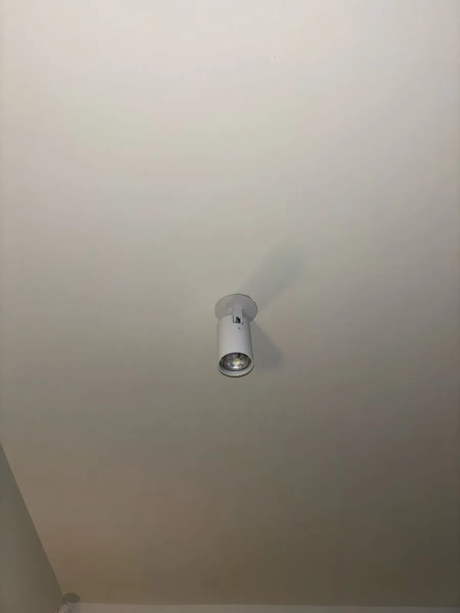 4 Astro Ascoli - Flush Mounted Ceiling Spotlights - Image 3