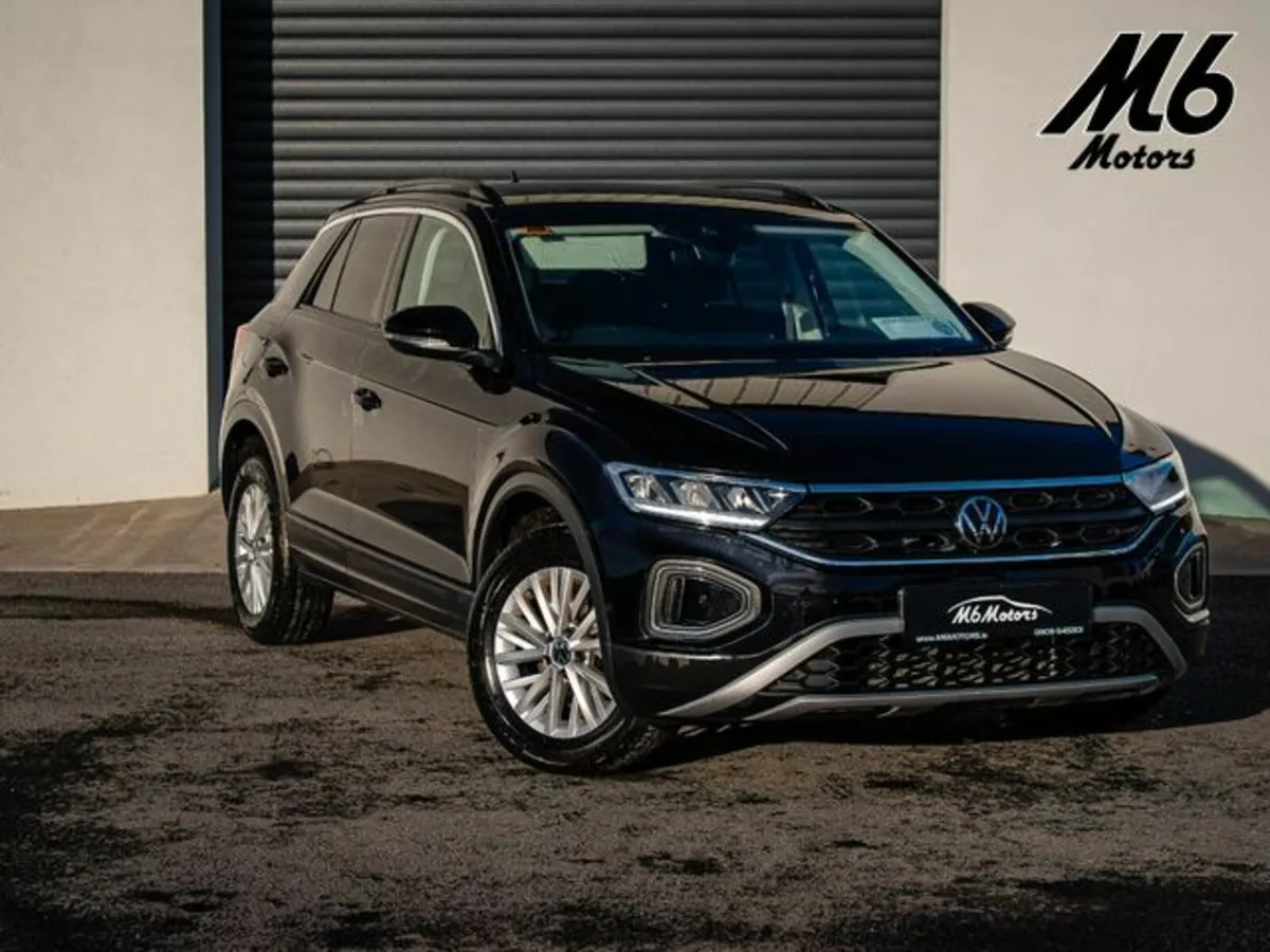 Volkswagen T-Roc Life 1.0 TSI M6F 110HP 5DR - Image 1