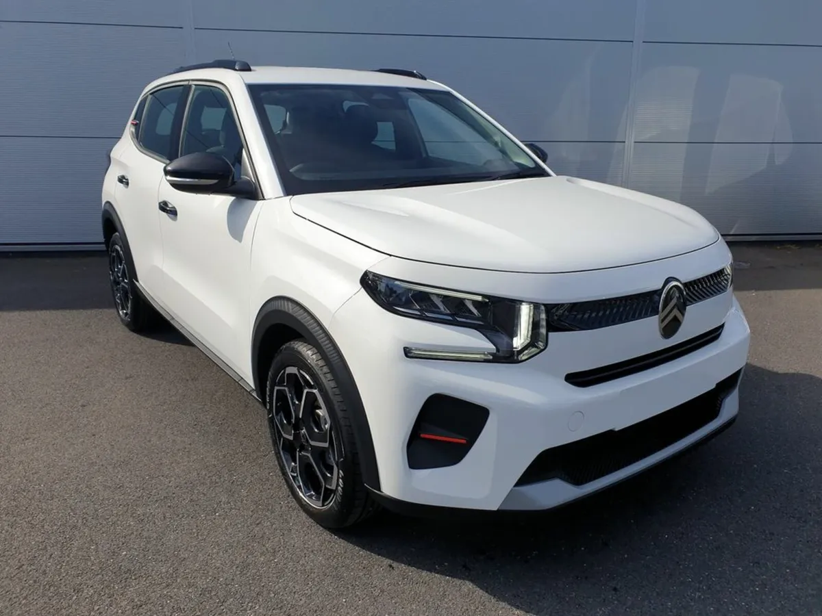 Citroen C3 "Max" M-Hybrid Available to buy today - Image 2