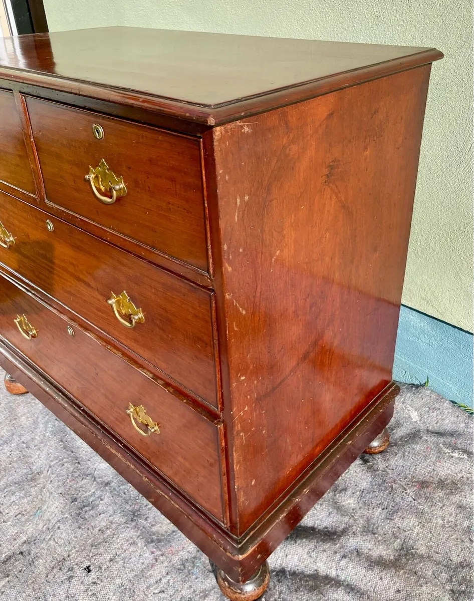 Antique Mahogany chest drawers - Image 3