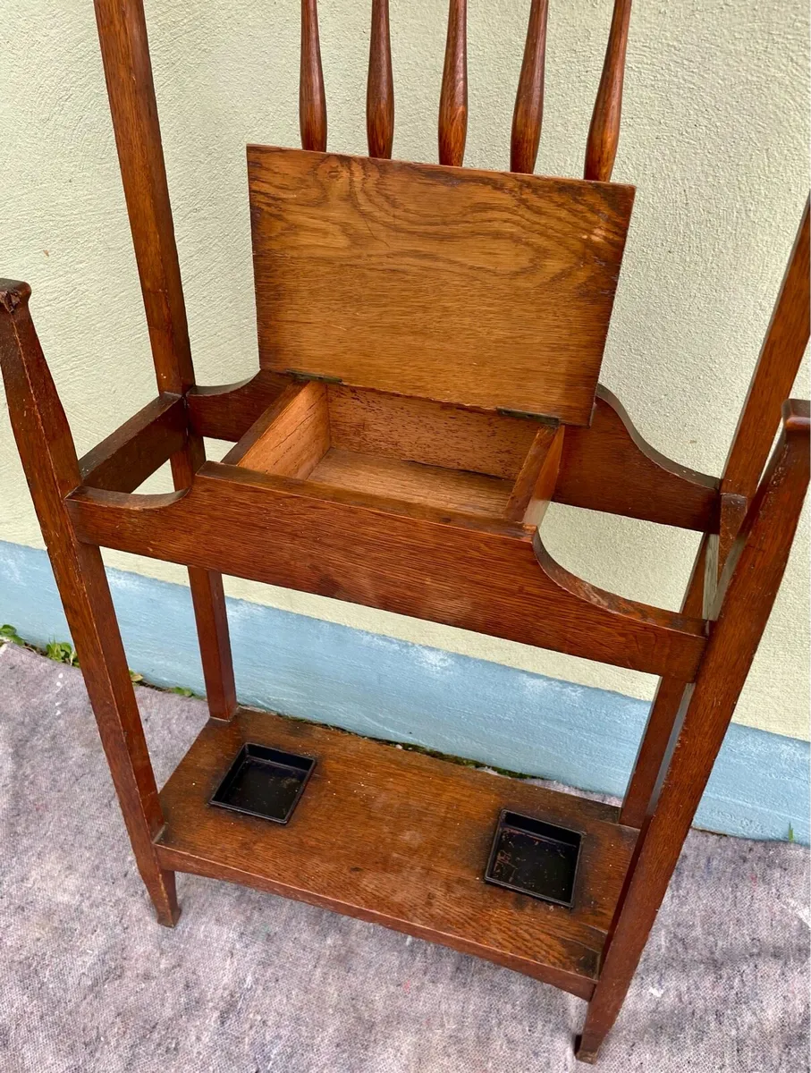 Old Oak hall stand and mirror - Image 4