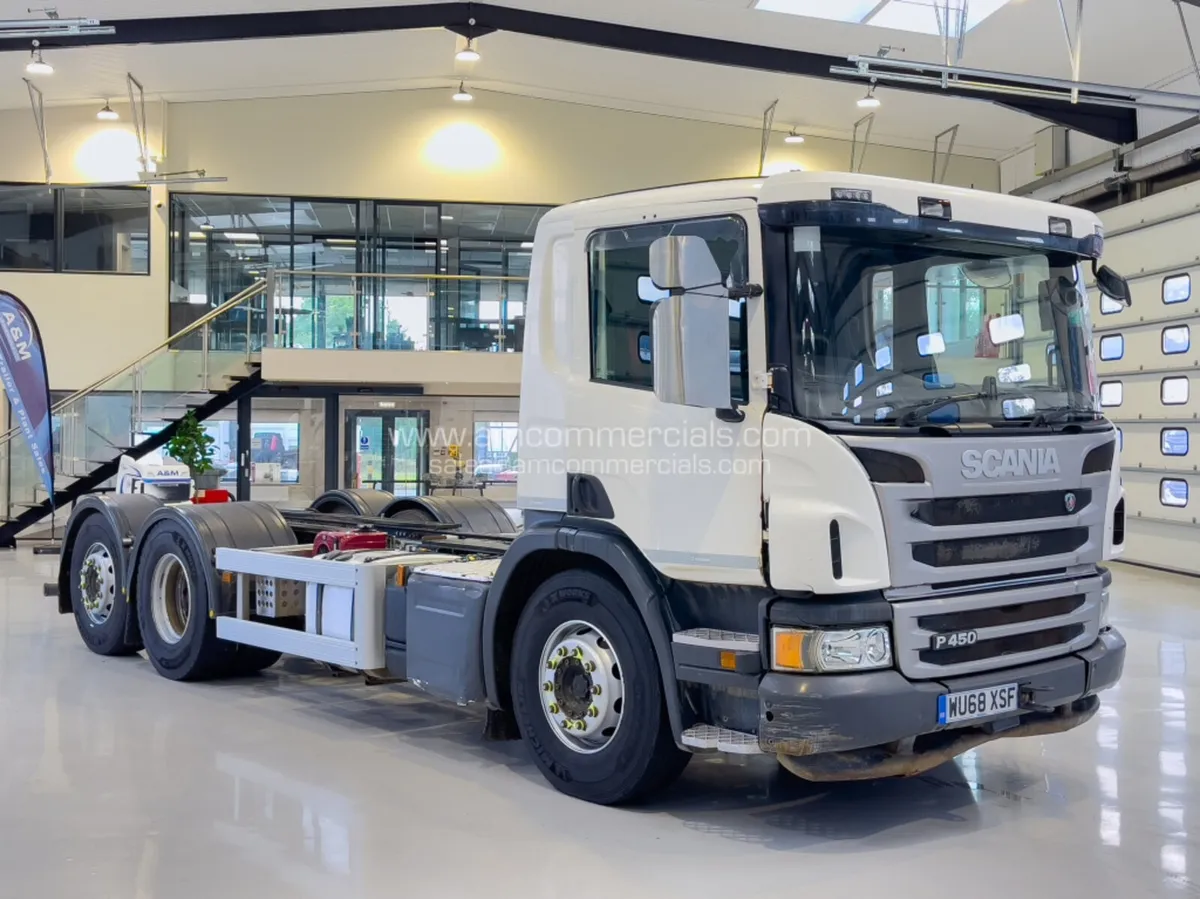 2018 (68) SCANIA P450 6X2 CHASSIS CAB - Image 1