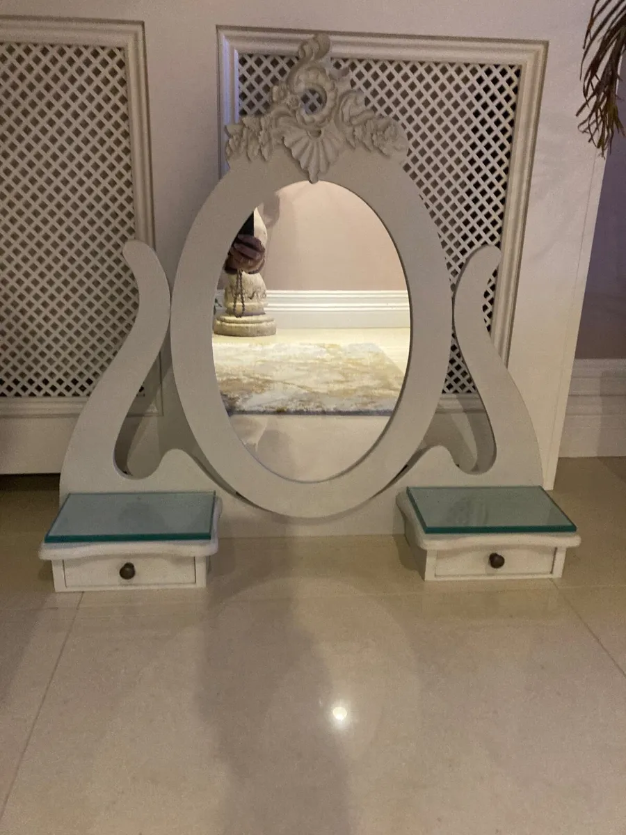 Dressing Table Mirror - Image 2
