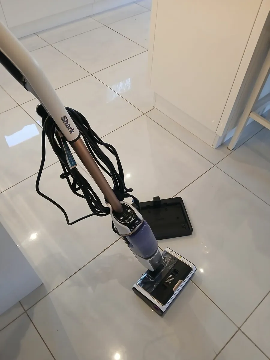 3 in 1 steam mop - Image 3