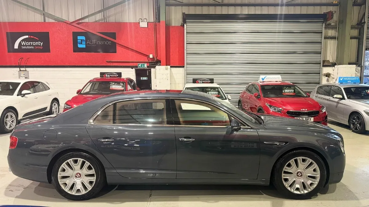 2015  Bentley Flying Spur 4.0 V8 Saloon - Image 4