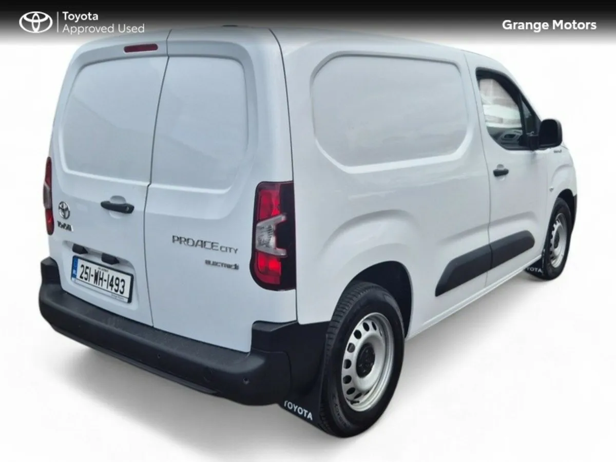 Toyota Proace City EV GX SWB 50KW BATTERY - Image 3