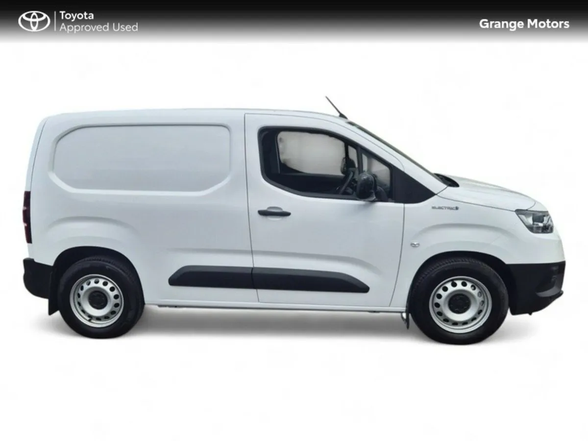 Toyota Proace City EV GX SWB 50KW BATTERY - Image 4