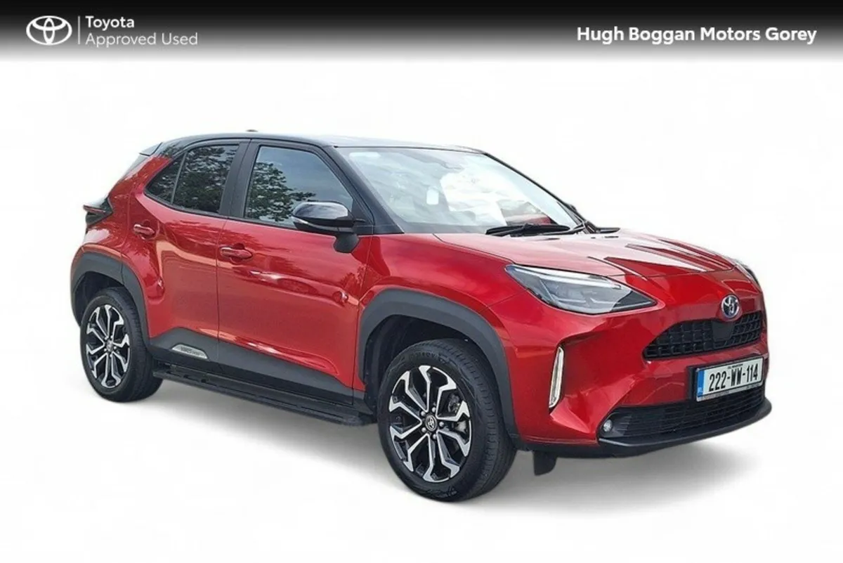 Toyota Yaris Cross CR LUNA SPORT 4DR AUTO CROSS - Image 1