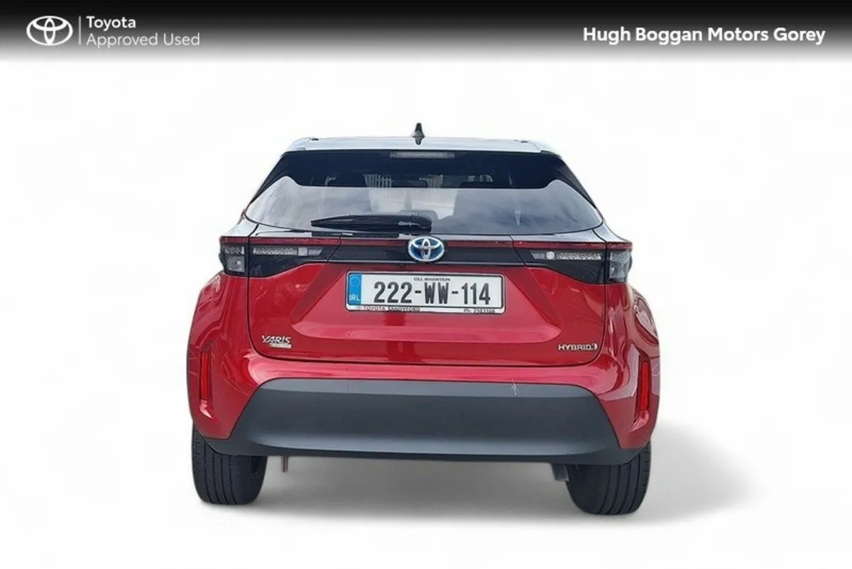 Toyota Yaris Cross CR LUNA SPORT 4DR AUTO CROSS - Image 4