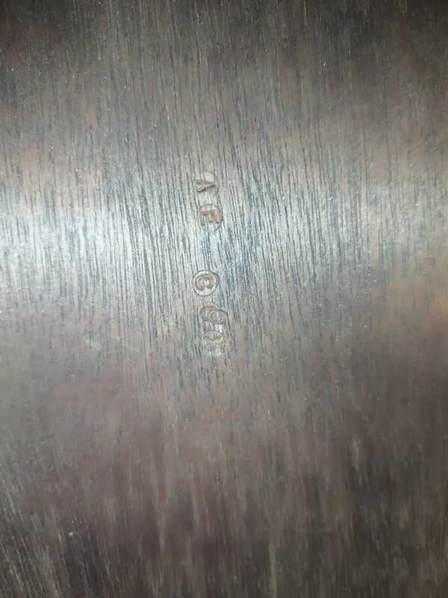 Antique table - Image 2