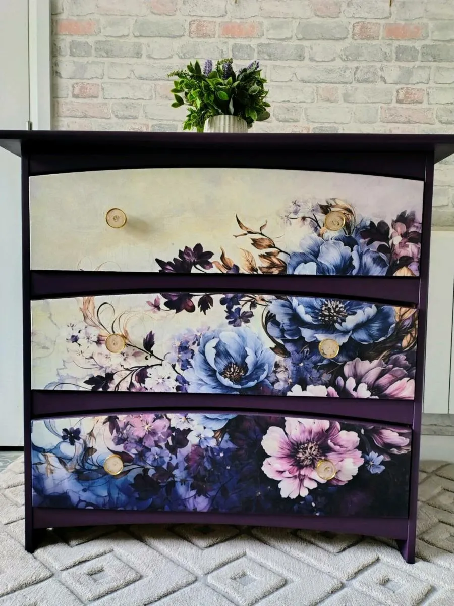 Bedroom Furniture Set - Image 3