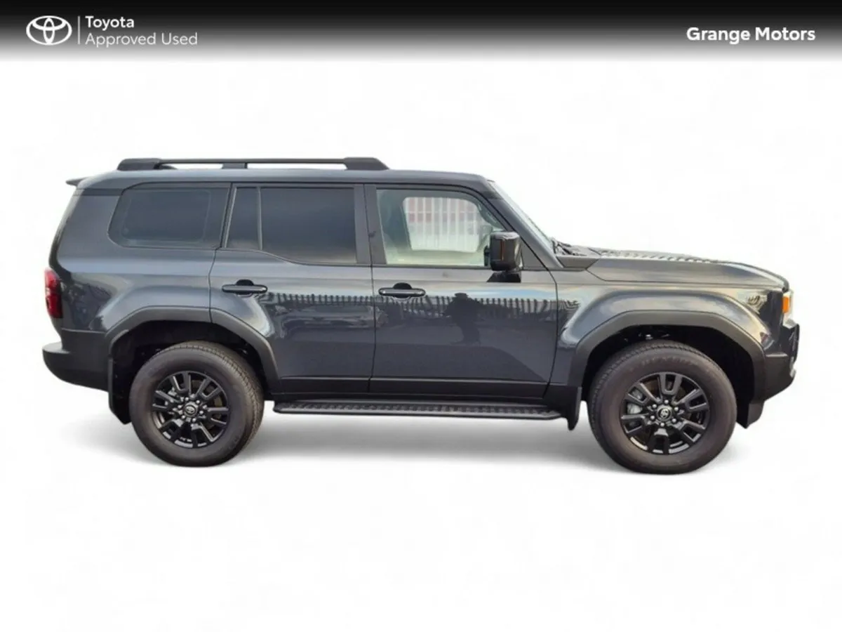 Toyota Land Cruiser 2.8 LWB AUTO(NEW GENERATION) - Image 4