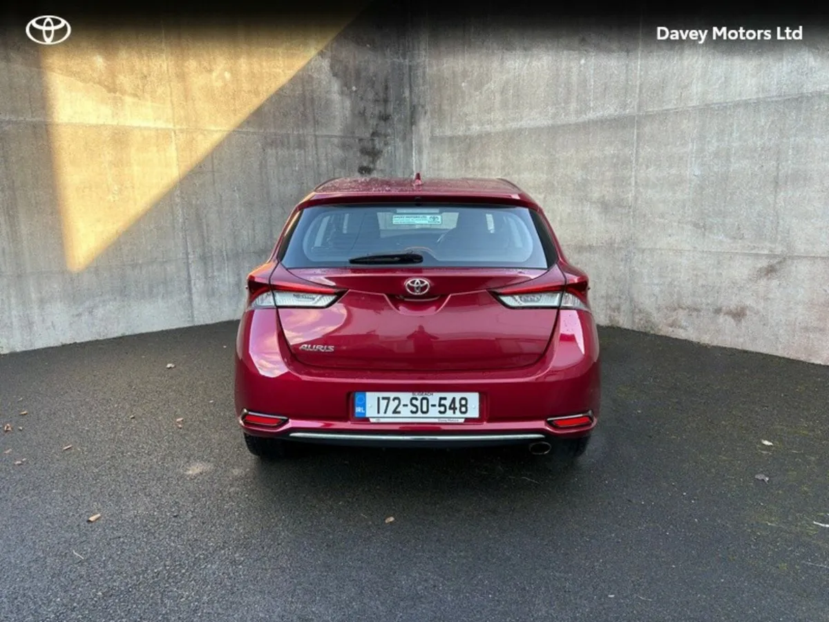 Toyota Auris 1.2T BUSINESS EDITION TS TSS 114BHP 5 - Image 4