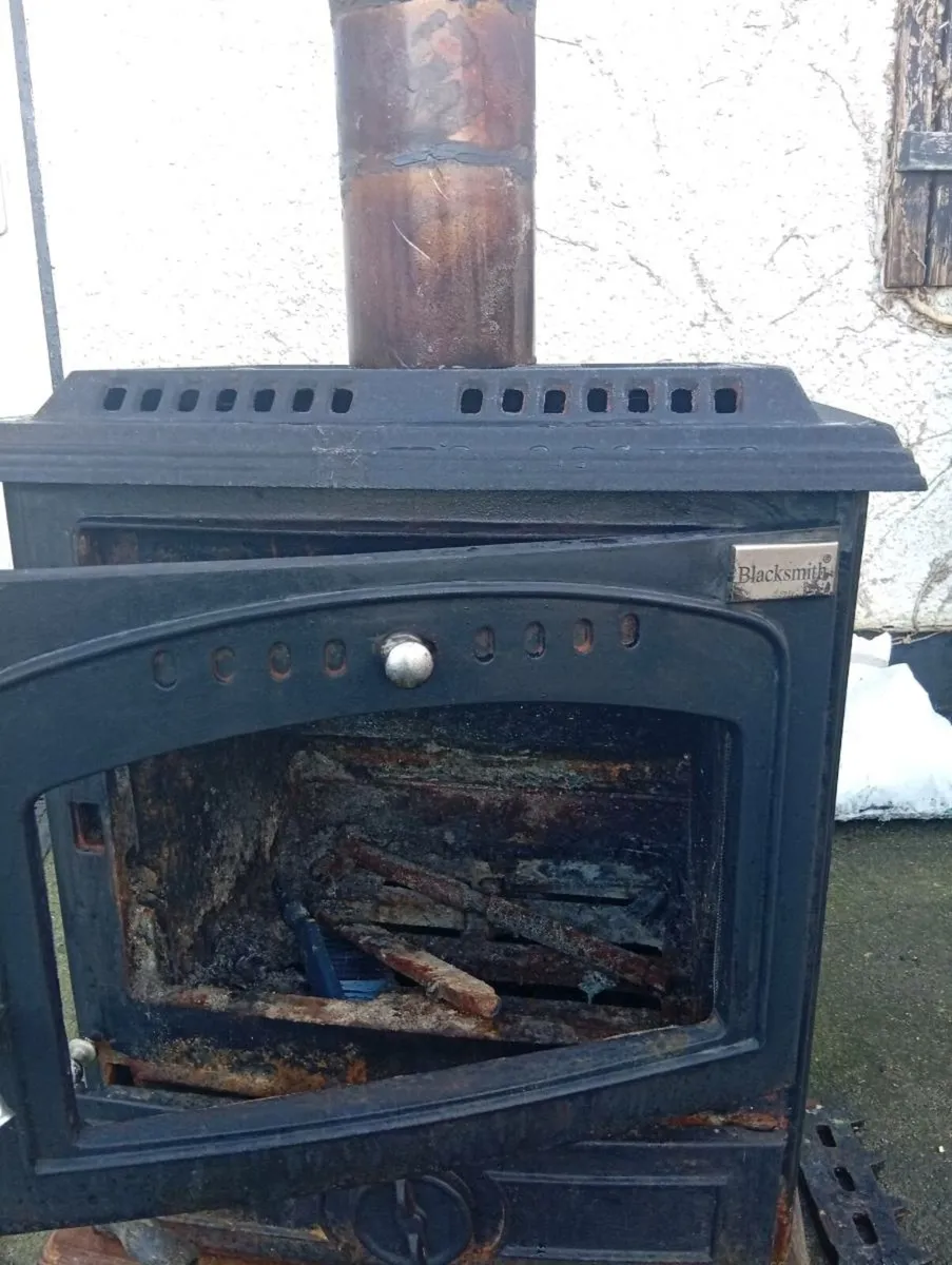 Stove with back boiler