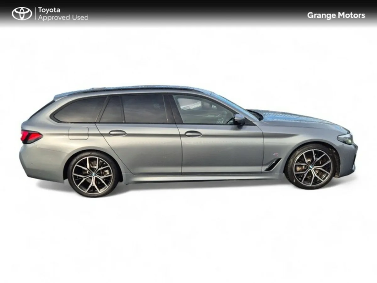 BMW 5-Series M SPORT TOURING(ESTATE) 5DR AUTO - Image 4