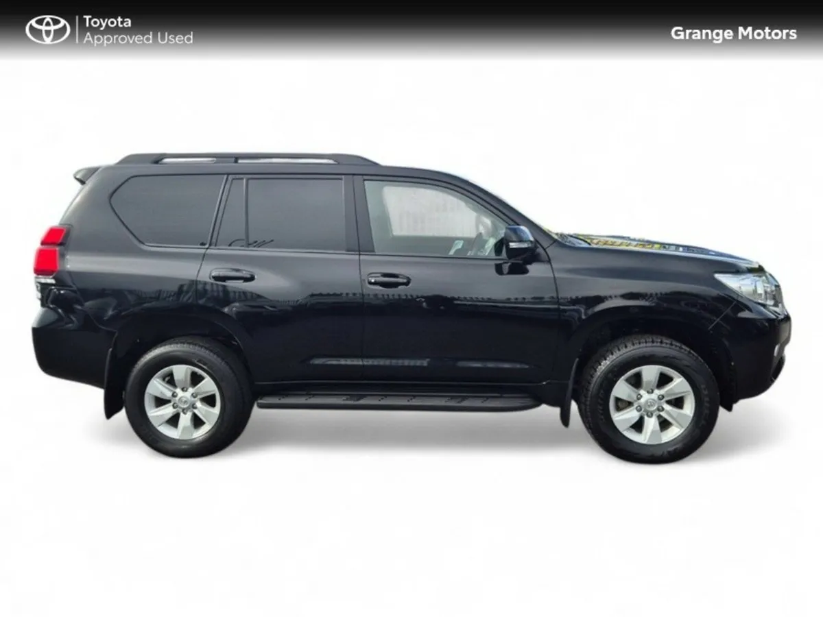 Toyota Land Cruiser 2.8 LWB GX COMM**6 SPEED MANUA - Image 4