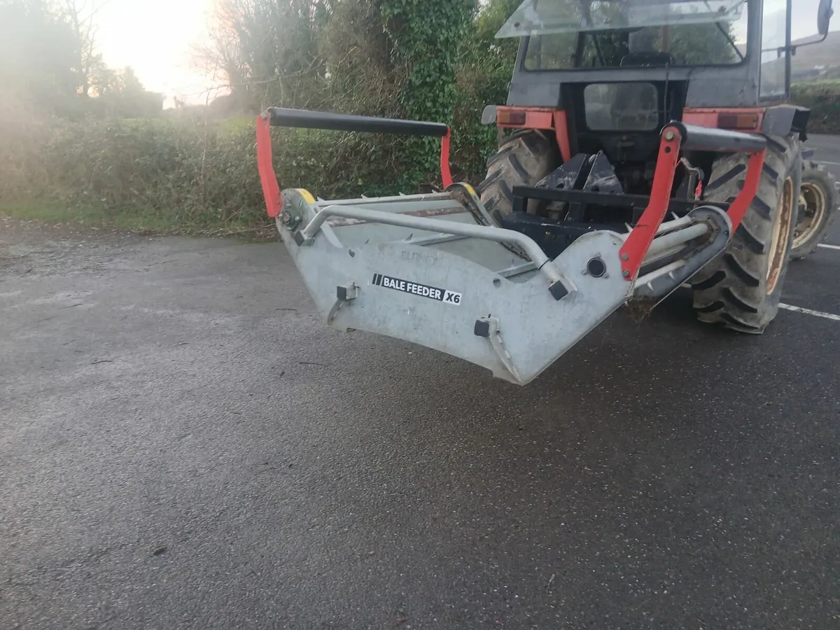 Blaney bale feeder - Image 2