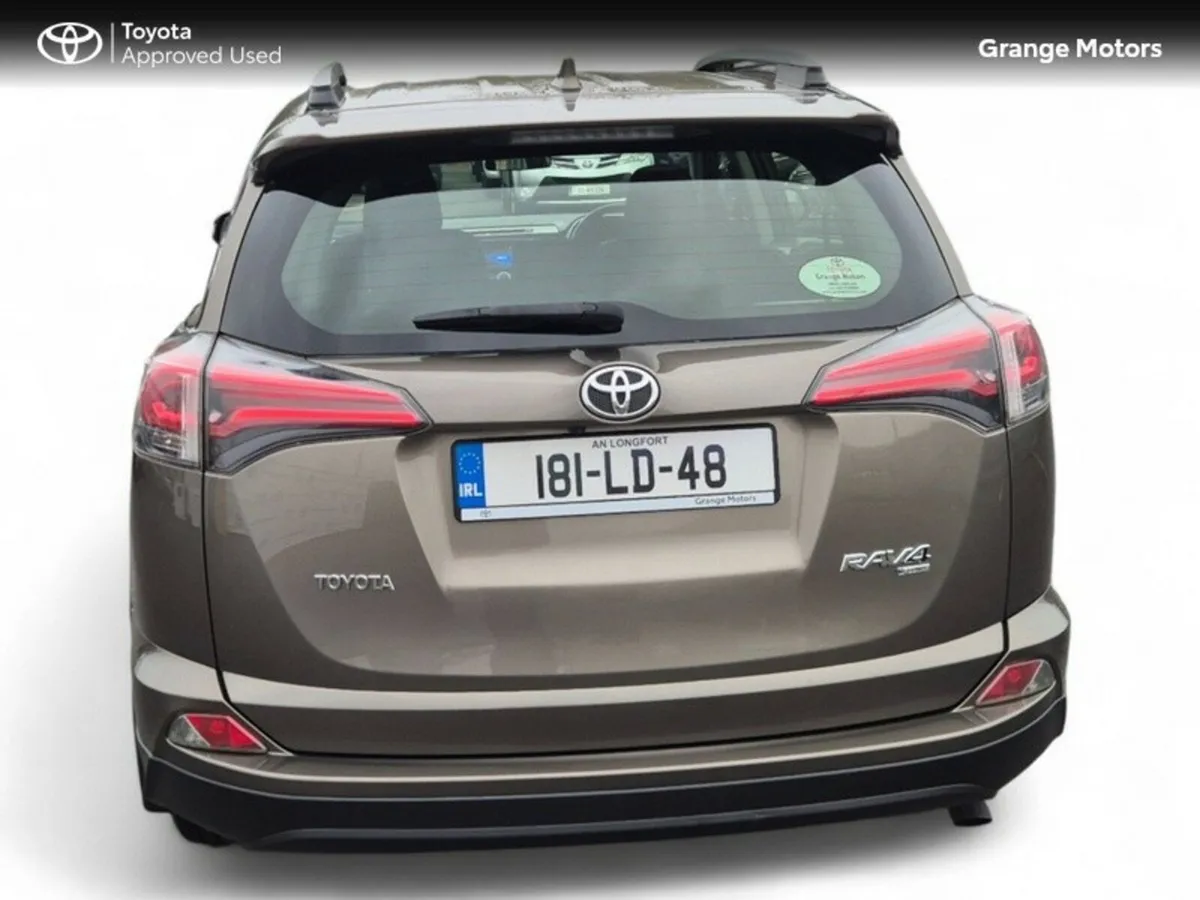 Toyota RAV4 2.0LTR D4D LUNA 5DR - Image 4