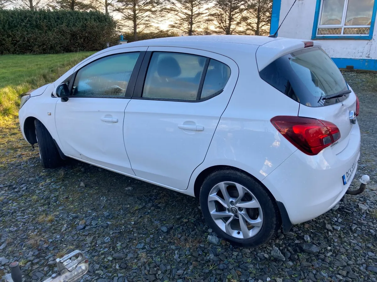 Opel Corsa 2016 - Image 3