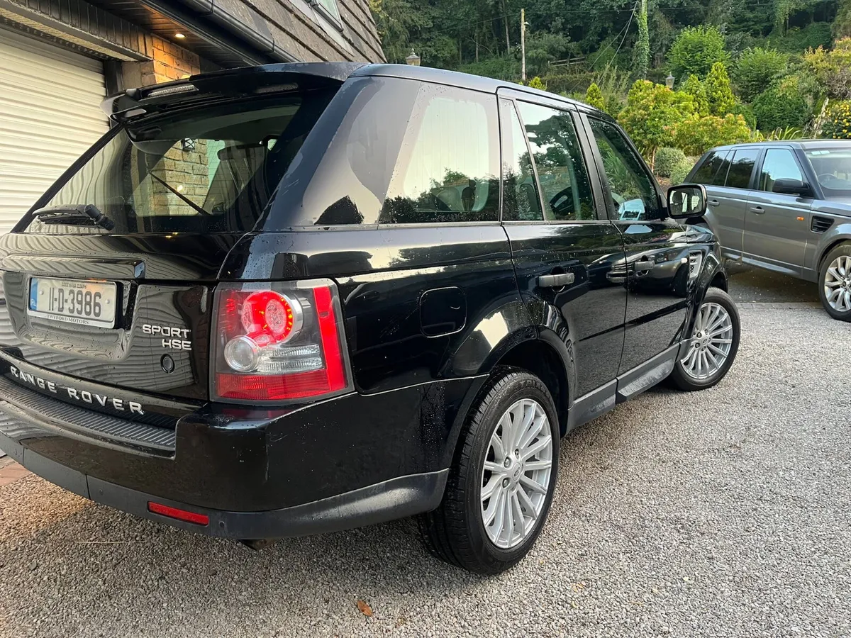 Range Rover Sport Crewcab - Image 3