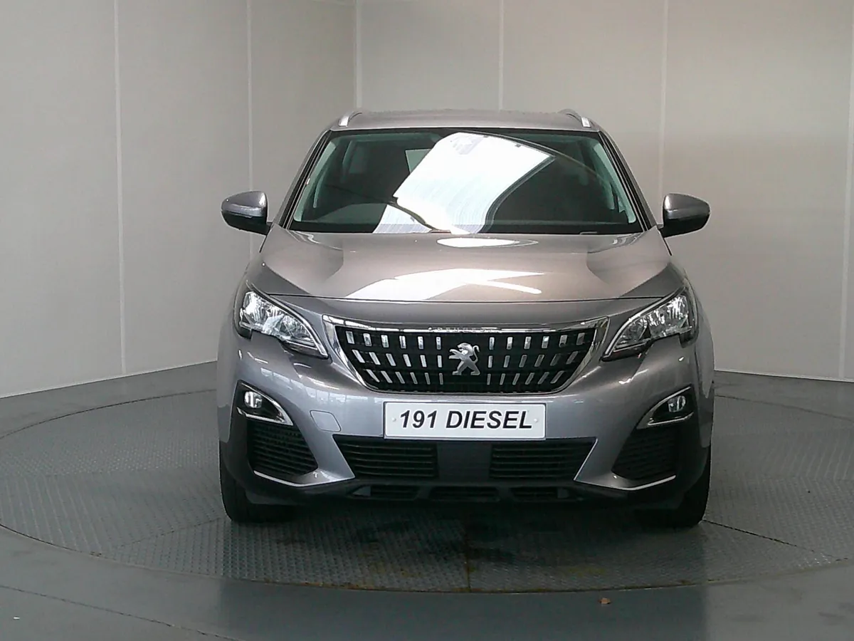 Peugeot 3008 2019 - Image 2