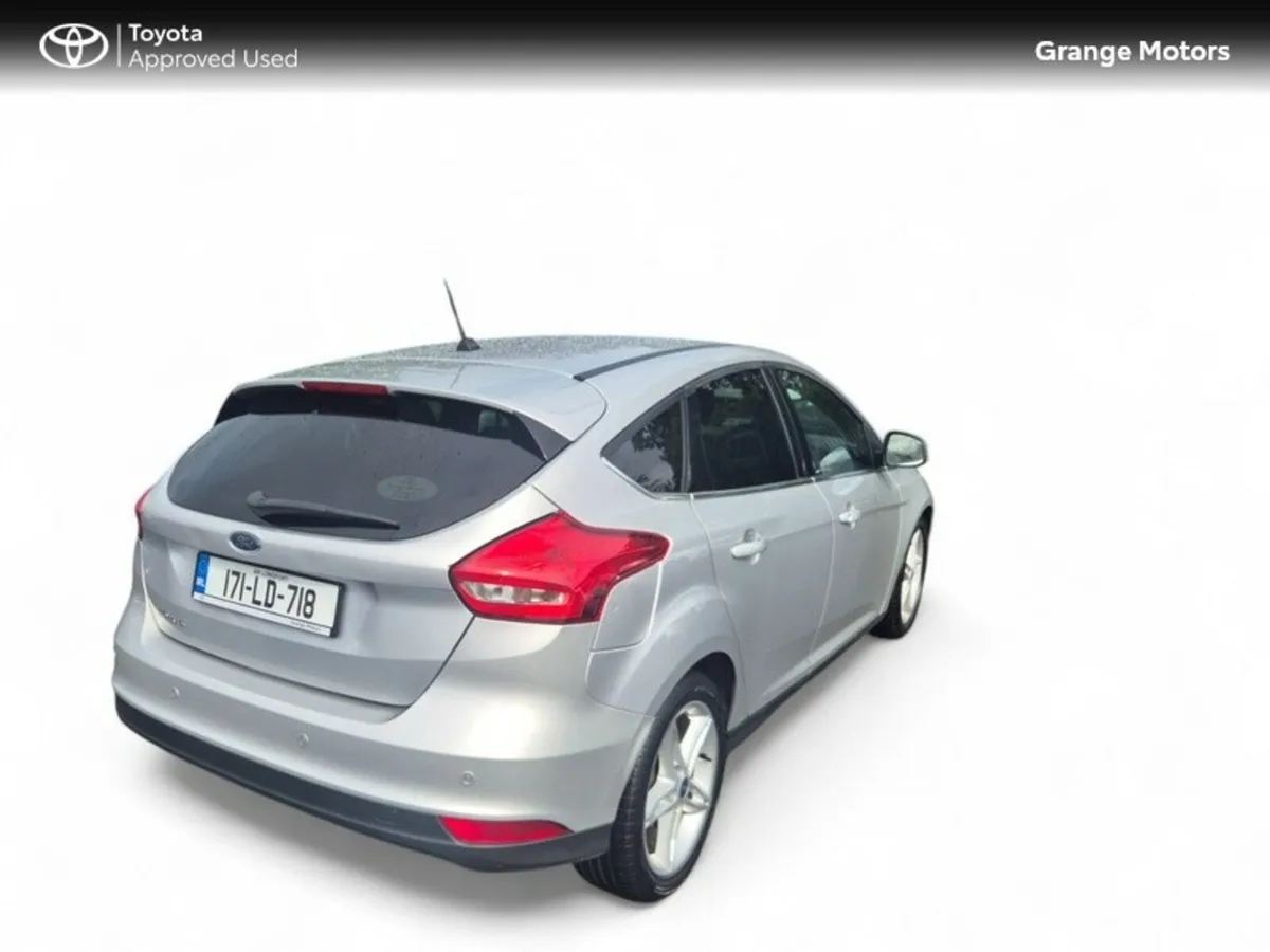 Ford Focus 1.5 TDCI 120 TITANIUM 5DR 120PS - Image 3
