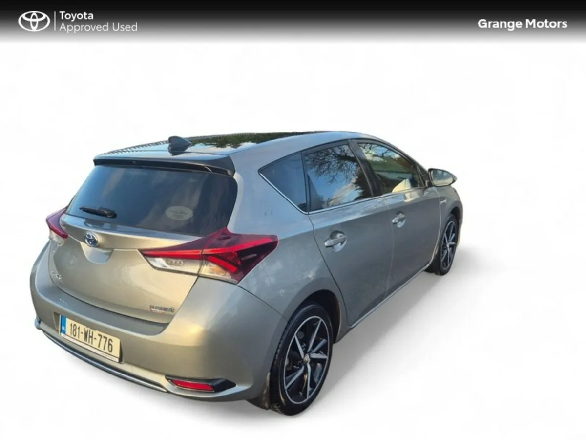 Toyota Auris 1.8 HYBRID LUNA SPORT 5DR - Image 3