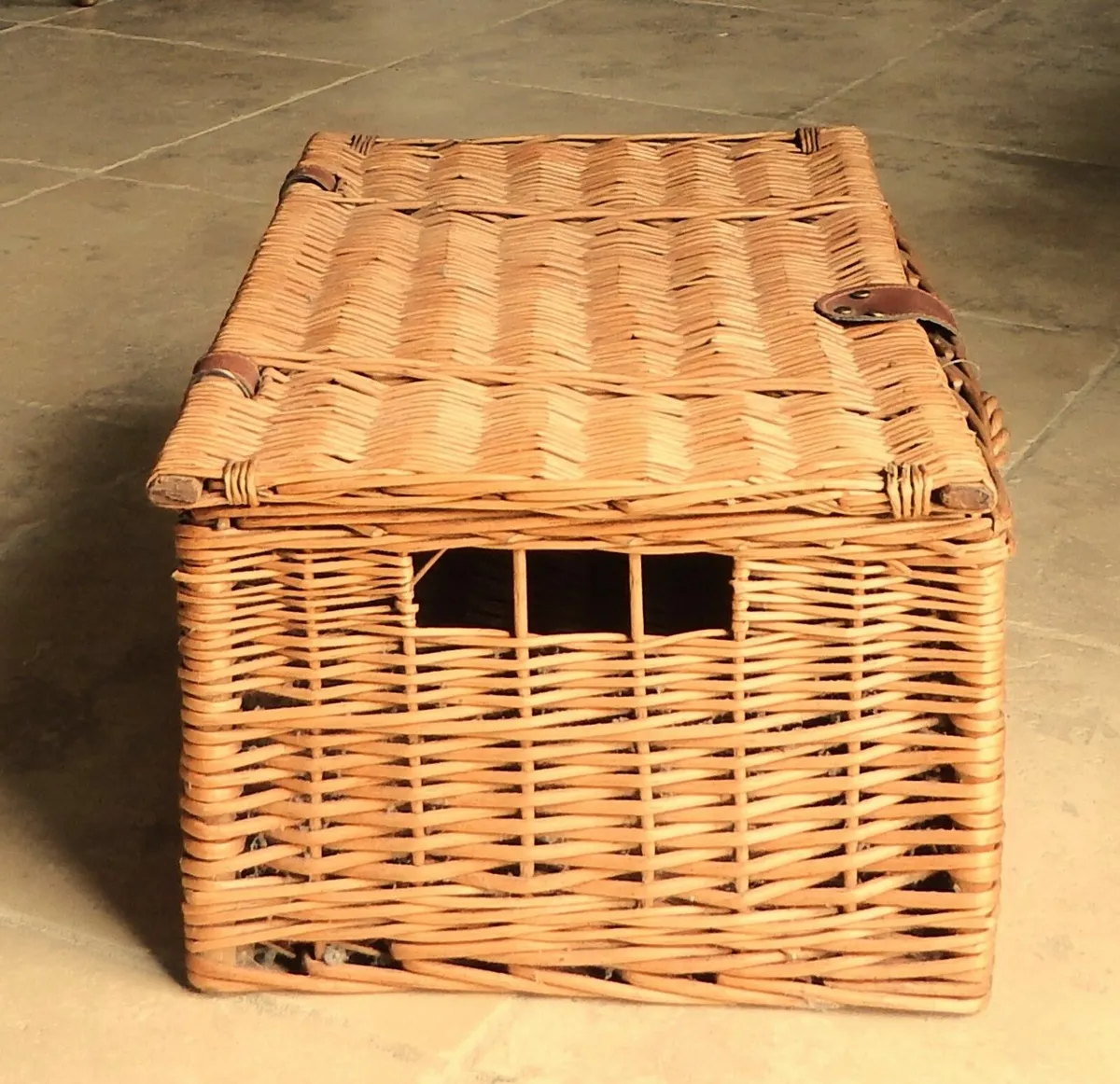 Large Wicker Hamper Basket - Image 2