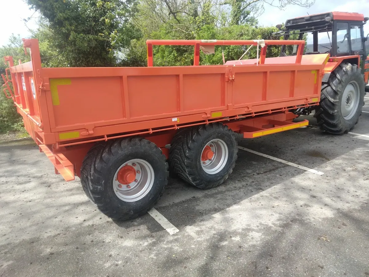 Bridgeway tipping trailer - Image 1