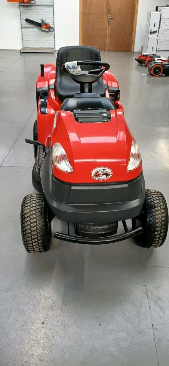 Castelgarden XDC 150 ride on mower - Image 2