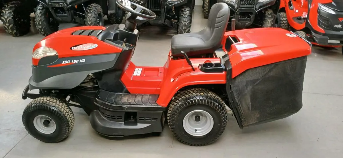 Castelgarden XDC 150 ride on mower - Image 3