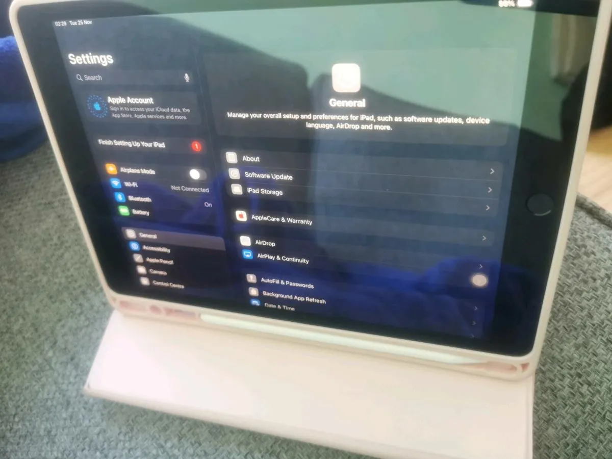 Ipad 9th generation pencil included - Image 3