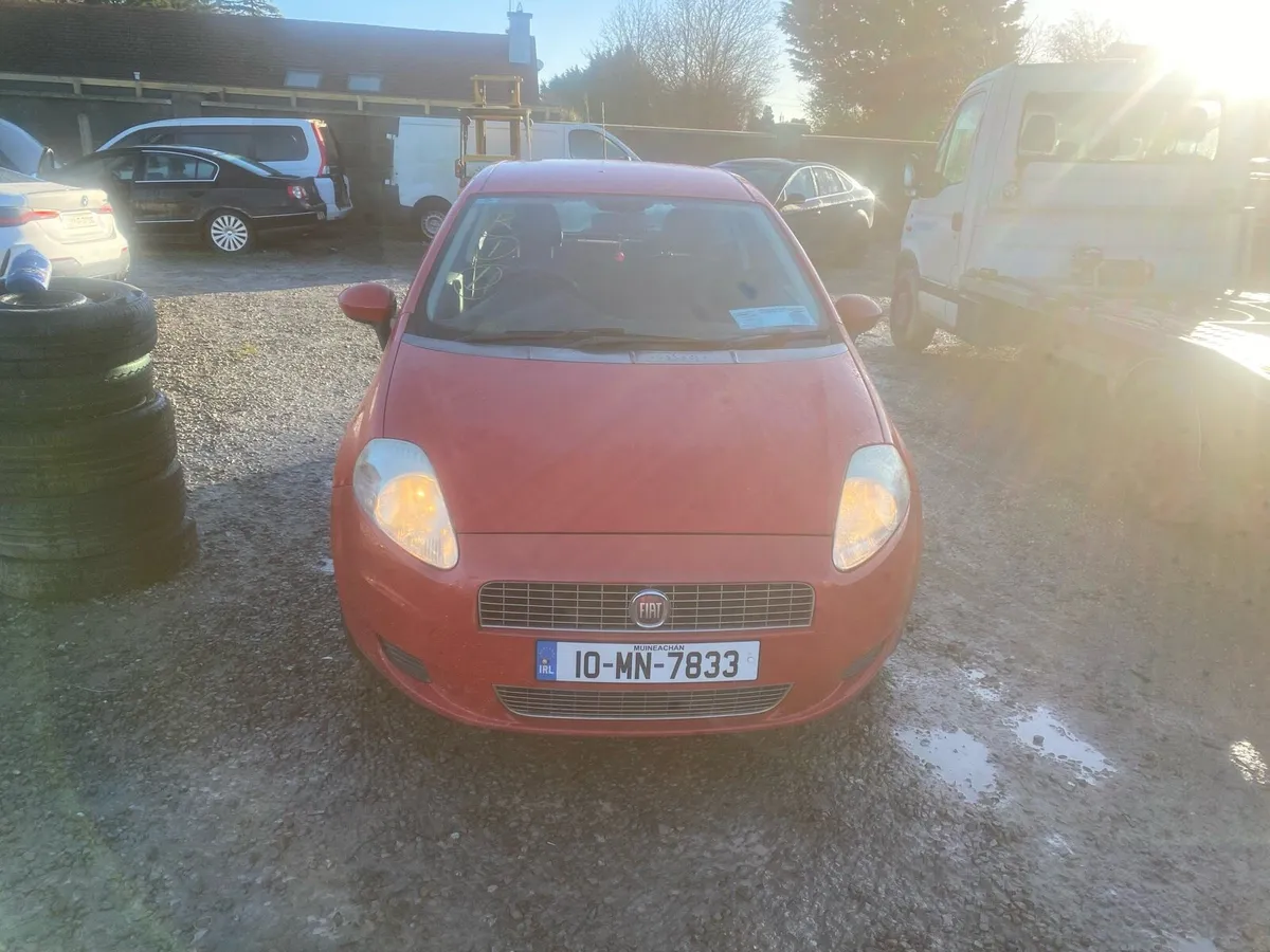 2010 fiat punto - Image 2
